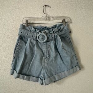 Forever 21 ruffle shorts
